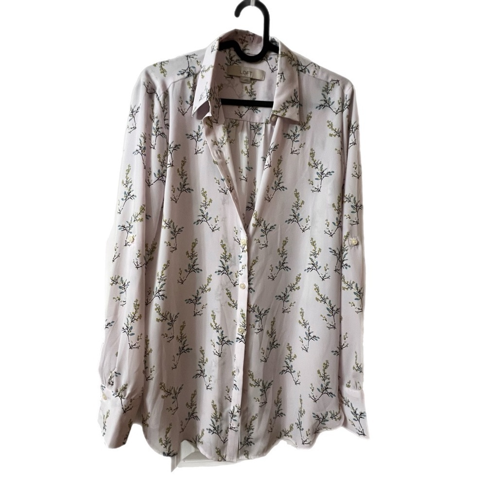 LOFT Petite Button Front Delicate Floral Roll Tab Long Sleeve Blouse Sz XSP